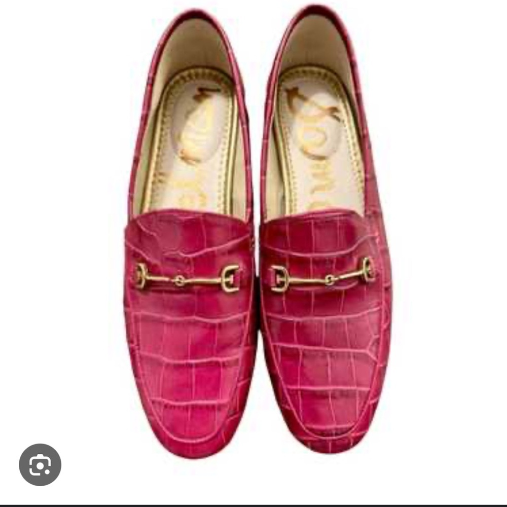 Sam Edelman Loraine Loafers in Berry Croc